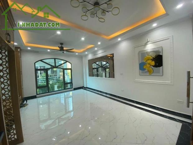 Bán nhà mặt phố Đồng Cổ, Tây Hồ, 7 tầng thang máy, vỉa hè kinh doanh sầm uất. Giá 16 tỷ - 5