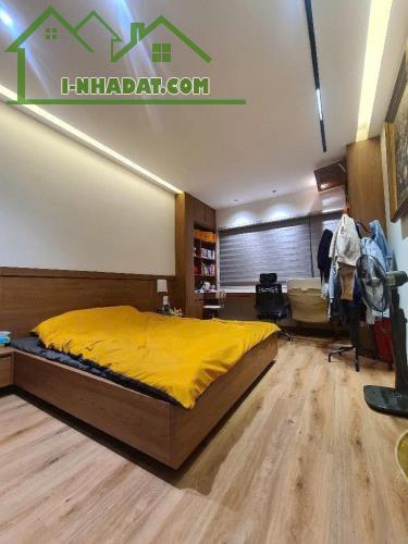 VIP HAI BÀ TRƯNG  ✅️HỒNG MAI PHÂN LÔ 4 TẦNG 70m²  💥 Nhà chủ tự xây, 💥 Sổ phân lô đẹp hơn - 4