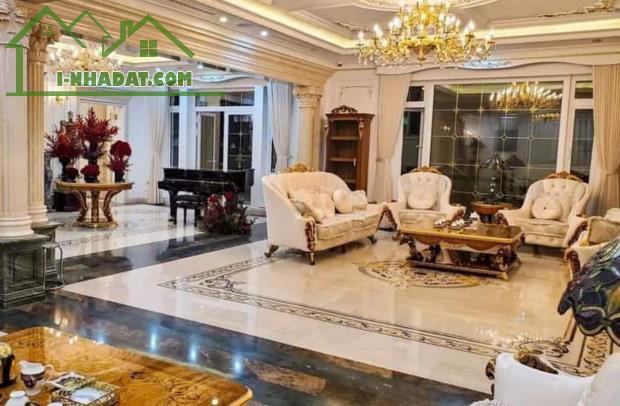 RẺ bằng 1/2 Vin Cổ Loa, Biệt thự KĐT Việt Hưng cạnh Vinhomes RiverSide 268m2 chỉ 38.6 tỷ.