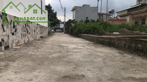 Bán Nhanh Lô Đất 58,9m2 Nằm sát Bìa Làng Tổ 9 TT Quang Minh - Mê Linh