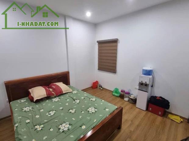 Nhà Bán chỉ 2.7 tỷ Gần Ngã 3 Thạch  Lam và Lũy Bán Bích, 28m2 Sổ Hoa Hậu - 2