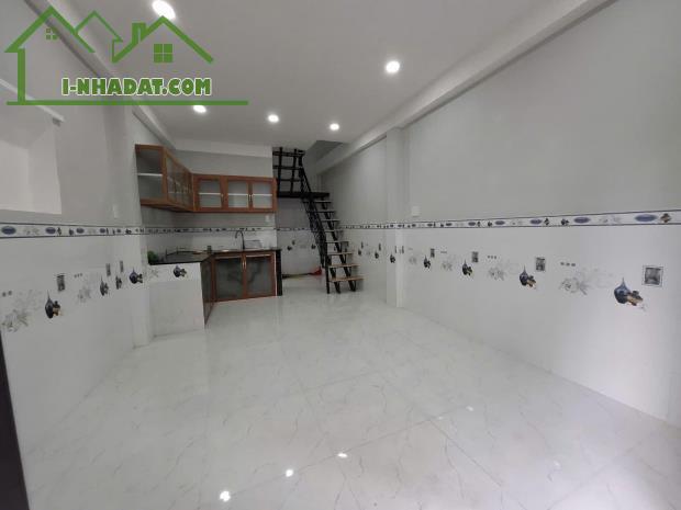 Bán nhà xinh, 2 Tầng, Lý Thường Kiệt, Tân Bình, 24m², giá cực tốt - 2