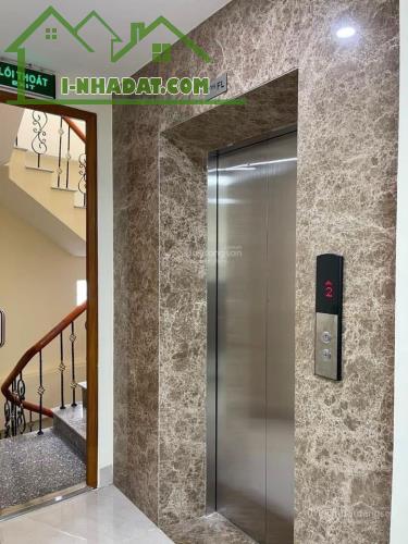 Mặt phố Trung Kính 7tầng 1 hầm 110m2 thông sàn thang máy cho thuê 150tr/th mở đường là lãi - 2