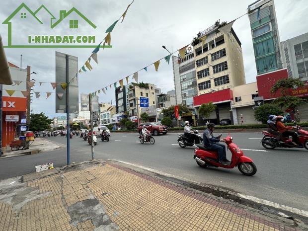 Mặt tiền Cộng Hòa ngay nhà ga T3 Tân Sơn Nhất chỉ 20 tỷ - 4