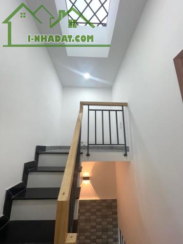 Bán nhà đẹp Nguyễn Sỹ Sách, Tân Bình, DT 84m2 chỉ 5,9 tỷ còn TL 0935767286 - 3