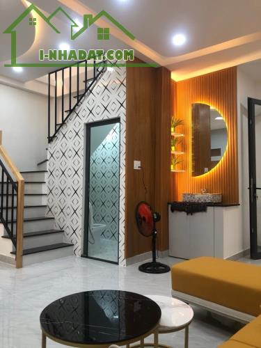 HƠN 5 TỶ - CHU VĂN AN - 3 TẦNG - 42MV - NỞ HẬU - 3 PHÒNG NGỦ - NHÀ MỚI LUNG LINH - 2