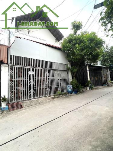 Nhà Sc đg thông buôn bán dt lớn 5 x 13 tại P.Bình Chuẩn, Thuận An. Giá chỉ 1ty250 thương - 3