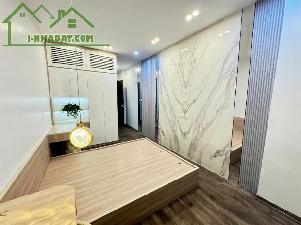 BÁN NHÀ PHƯƠNG MAI , NGÕ Ô TÔ, THANG MÁY, GẦN HỒ, BỆNH VIỆN,TRƯỜNG CHỢ, KHÓA VÂN TAY - 1