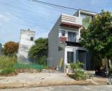 Cần bán lô đất 59.7m2 đối diện khu Vinhome Thủ Đức. Dân cư đông đúc. Giá 3.3 tỷ. chốt