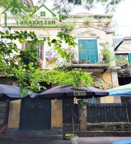 Bán Nhà Mặt Phố Quảng An, Tây Hồ DT 295m2, 3T, MT 10,3m. Giá Rẻ.
