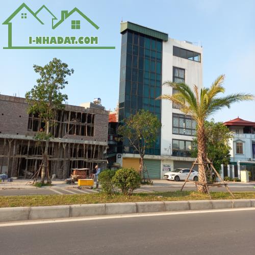 Nhà mặt phố Đàm Quang Trung 55m2x5T, mặt tiền rộng, kinh doanh vô đối, 17.3 tỷ 0976285499
