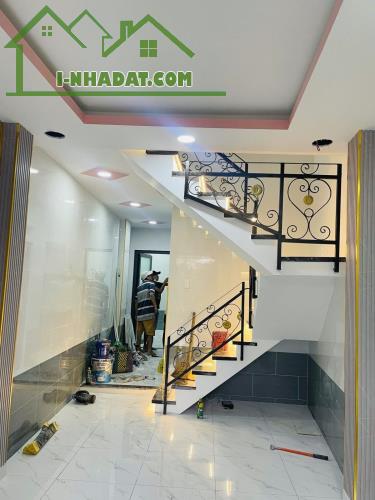 BA ĐÌNH QUẬN 8 NHÀ ĐẸP - 29m2 NỞ HẬU TÀI LỘC - HẺM TRƯỚC NHÀ 4M. Chỉ 3,78 tỷ TL - 5