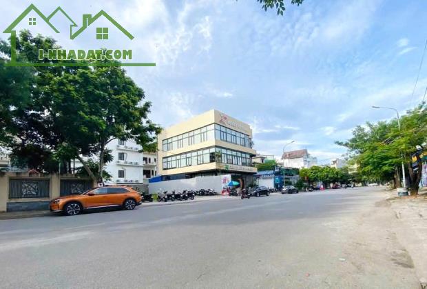 Chuyển nhượng 425m2 lô đất ngay lẩu dê Phượng Chi, Lê Hồng Phong, Ngô Quyền, Hải Phòng