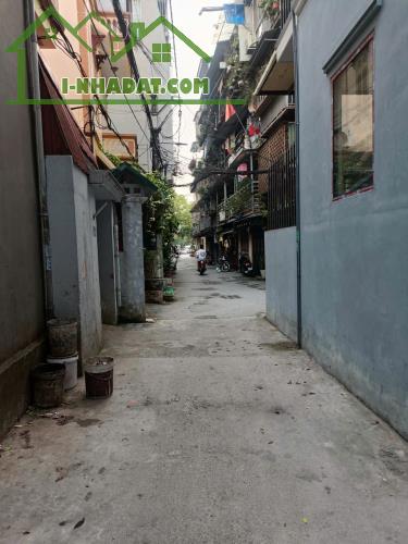 ĐẤT TÂY HỒ - Ô TÔ VÀO NHÀ - BA BƯỚC CHÂN RA CẦU NHẬT TÂN - 1