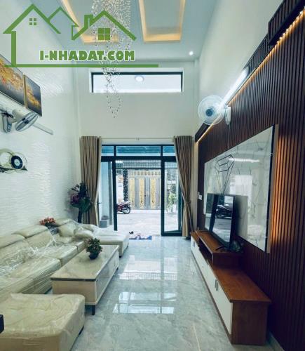 KHU PHÂN LÔ NGAY DREAMHOME-HẺM 6M-HĐ THUÊ 25TR/th. GẦN PHẠM VĂN CHIÊU, GV, 5TANG, 7.8TY - 5