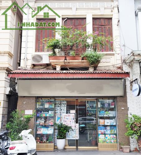 Bán Nhà Mặt Phố Yên Phụ, Tây Hồ DT 122m2 x MT rộng 5m, Giá Rẻ.
