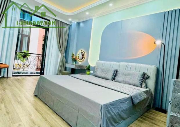 SIÊU HIẾM! BÁN 🏠NHÀ DÂN XÂY PHỐ TRẠM -LONG BIÊN – 40M², 5 TẦNG, GIÁ NHỈNH 5TỶ, GẦN Ô TÔ - 3