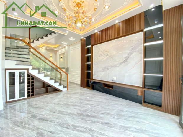 🙋‍♀️Chính chủ gửi bán TDC Cây Đa 
🏤Thiết kế hiện đại 4 tầng 
🌐Dt 40m từ tầng 2 đua - 1