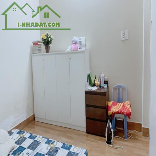 Bán nhà mặt phố thông đường Đỗ Xuân Hợp, Phường Phước Long A, Quận 9_ Nhà 2 tầng 3 pn 2 wc