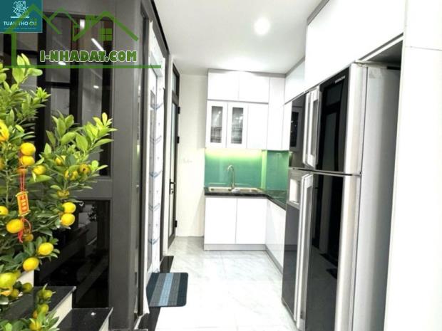 BÁN NHÀ MẶT NGÕ Ô TÔ TRÁNH – PHỐ TAM TRINH, 40M², 5 TẦNG, THANG MÁY NK, NỘI THẤT CAO CẤP, - 2