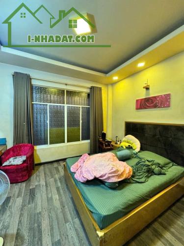 BÙI THẾ MỸ, TÂN BÌNH - 2 MẶT HẺM XE HƠI THÔNG - 3 TẦNG ĐÚC - 58M² - NHỈNH 6,7 TỶ 💸 - 2