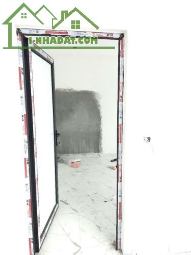 ĐẲNG CẤP HOÀNG GIA 5 TẦNG 45M2 - MẶT TIỀN 5,7M-FUUL NỘI THẤT -THOÁNG SÁNG SẠCH SẼ-Ở NGAY - 2