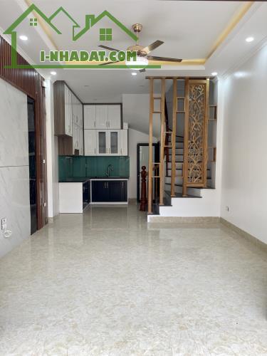 30m2*5 tầng 6,5 tỷ VF3 đỗ cửa 192/248 Lê Trọng Tấn- cách đường 2.5 chỉ 200m -Q. Thanh Xuân - 1