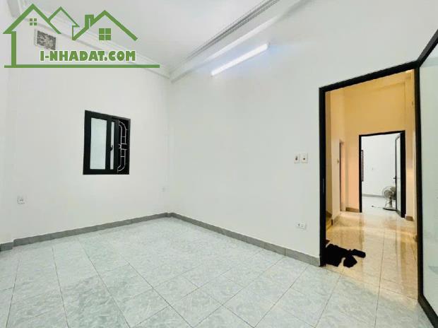Nhà phố Kim Ngưu - 51 m2 - Nhà đẹp ở ngay, gần phố, ngõ đẹp - Sổ đỏ vuông - Hơn 8 Tỷ - 3