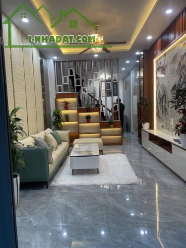 BÁN NHÀ FULL NỘI THẤT Ô TÔ ĐỖ CỬA 50M2 x 5 TẦNG