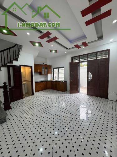 Bán nhà riêng La Khê Hà Đông phân lô, ô tô, kinh doanh  giá nhỉnh 5 tỷ - 3