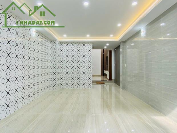 Chính chủ đẩy gấp nhà 52m2 lê văn lương q7 cách q1 7p, hxh shr chỉ 2 tỷ 90tr - 1