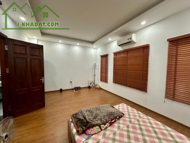 Bán Nhà Phan Đình Giót, 48m², Ngõ Thông, Ô Tô, Thoáng Sáng, Giá Chỉ 6.45 Tỷ - 1