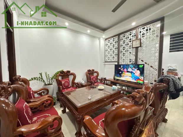 Bán Nhà Phan Đình Giót, 48m², Ngõ Thông, Ô Tô, Thoáng Sáng, Giá Chỉ 6.45 Tỷ - 3