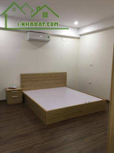 CHO THUÊ CĂN HỘ CHUNG CƯ HANDIRESCO 31 LÊ VĂN LƯƠNG – Tầng 12 - 3 PHÒNG NGỦ, 97M², VIEW - 2