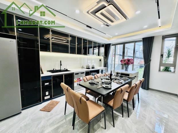 NHÀ ĐẸP LUNG LINH, NỘI THẤT SANG TRỌNG Ở ĐIỆN BIÊN PHỦ - Q3, 72M2, SHR, HXH GIÁ 2.53 TỶ TL - 3