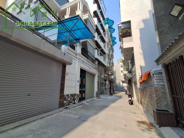 Bán nhà Tư Đình,Long Biên 7 tầng,50m oto tránh,kinh doanh nhỉnh 14 tỷ