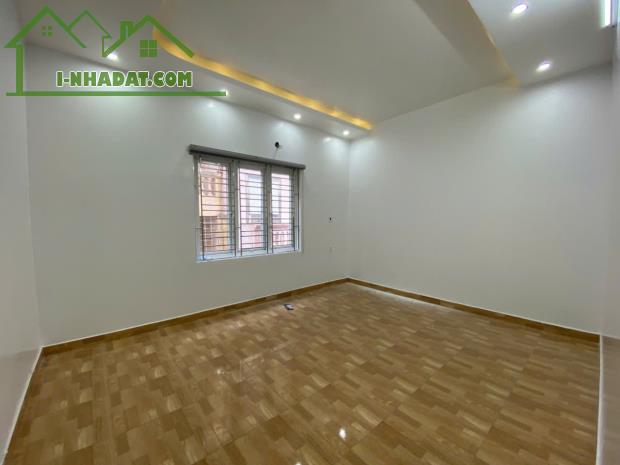 Ngon Bổ Rẻ tại Đông Trà Chợ Hàng.Nhà Lô góc 52m x3 tầng có gara chỉ 4.1 tỷ - 5