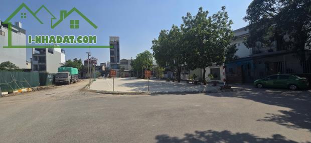 Bán đất tặng nhà ngõ 68 Nguyễn Văn Linh, quận Long Biên, Hà Nội. 170m2, MT 7.5m, miễn TG - 3