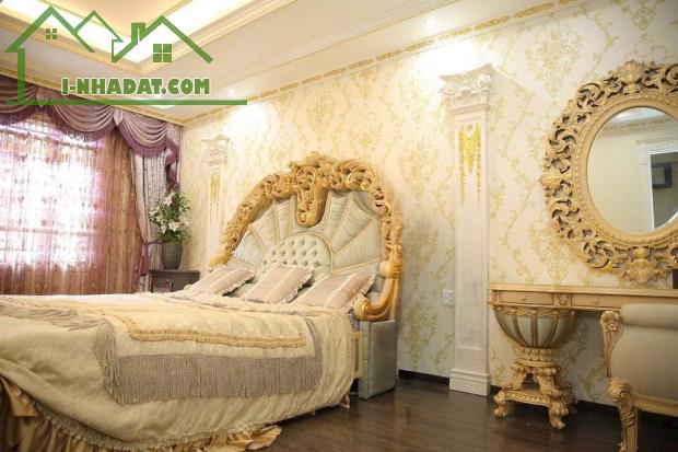 Bán Siêu Phẩm Nhà Mặt Phố Việt Hưng Long Biên, DT: 80m2, Kinh Doanh Đa Dạng - 1