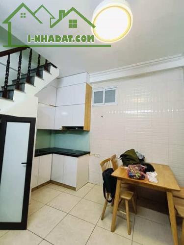 1LPHM0 🏠 Gần Lăng Bác - Nhà Mặt Ngõ Thông, Thoáng Sau Cửa Sổ, Nhà Đẹp Ở Ngay, Cơ Hội Vàng - 1