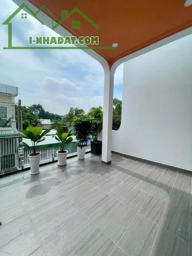 Nhà Hiệp Thành 1 trệt 1 lầu ngay trung tâm đường ô tô. DT: 4,8x18,5 tổng 90m2, tc full - 5