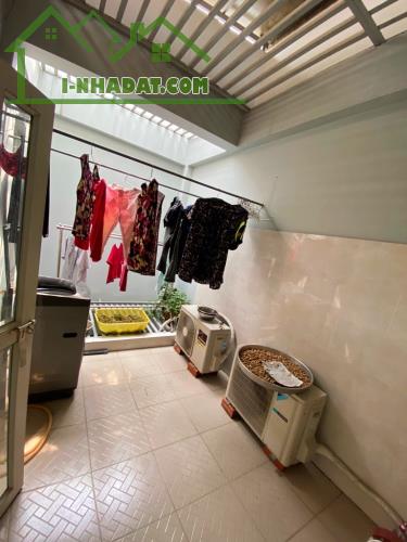 Bán nhanh nhà mặt tiền 80m2, 3 tầng,gần Kha Vạn Cân, khu phân lô.Chỉ 11 Tỷ.LH 0779893280