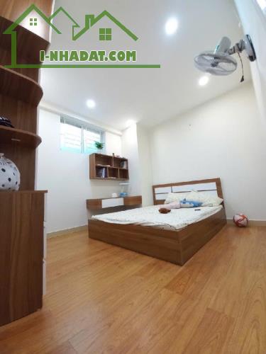 🏡 NHÀ ĐẸP -PHÁO ĐÀI LÁNG- NGÕ NÔNG GẦN PHỐ-34MX 5 TẦNG: chỉ 8.2 tỷ