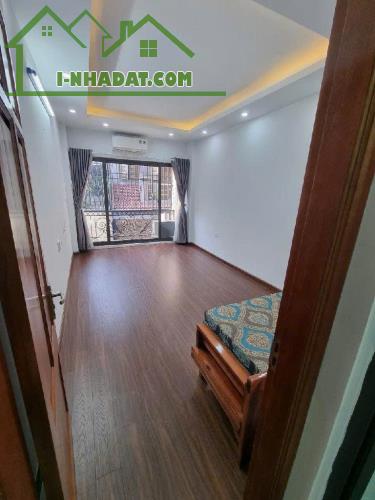 BÁN NHÀ MINH KHAI Ở LUÔN, NGÕ NÔNG, GẦN Ô TÔ, DÂN XÂY, HAI THOÁNG 63M2 GIÁ CHỈ 10 TỶ - 3