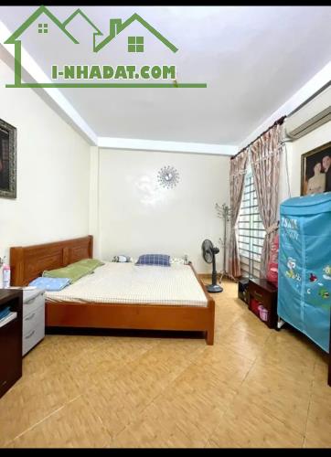 Cho thuê nhà ngõ 180 Nguyễn Lương Bằng, Đống Đa 30m x 5T, 3PN, 4VS giá 11.5 triệu - 3