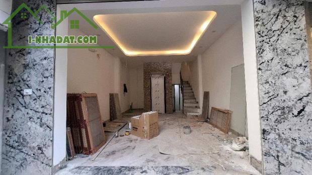 Bán nhà riêng phố Thanh Nhàn - 38m2 x 5 Tầng - XÂY MỚI- THANG MÁY - Sát phố, ngõ to rộng - 1