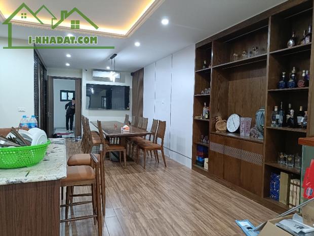 Bán nhà măth phố Trường Chinh vỉ hè rộng phố 2 chiều kinh doanh đỉnh thoáng trước sau - 1