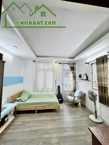 Bán nhà TĂNG BẠT HỔ P11 Bình Thạnh, giá 4 tỷ nhỉnh - 3Tầng - 34m2 - Sát Trường ĐH Văn Lang - 2