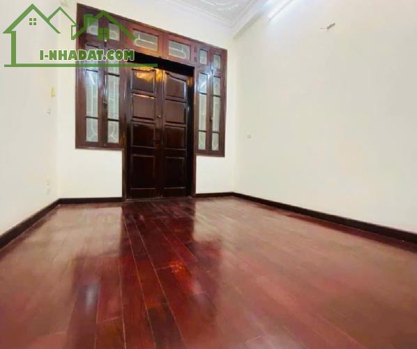 Bán nhà NGUYỄN TRÃI-THANH XUÂN, 73m,5tầng - ô tô vào nhà. Giá chào 12,2tỷ. LH: 0857122188