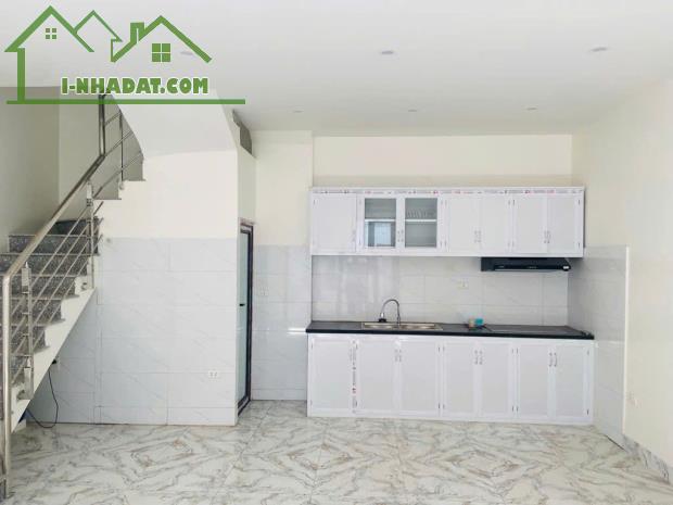 Bán Nhà Tân Khai Lĩnh Nam 33m 2 Tầng Giá 1.899 Tỷ Chưa Sổ - 1